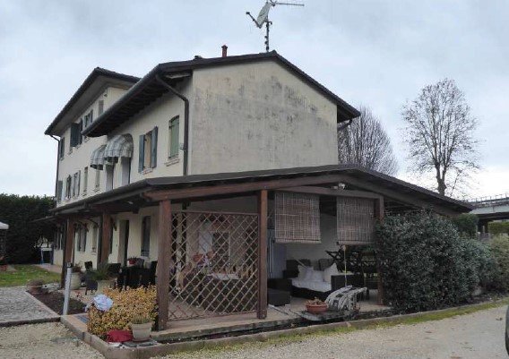 casa indipendente in vendita a Conegliano