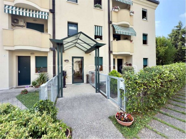 appartamento in vendita a Conegliano in zona Parè