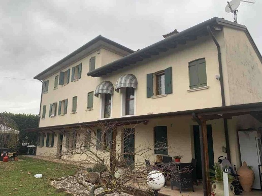 casa indipendente in vendita a Conegliano