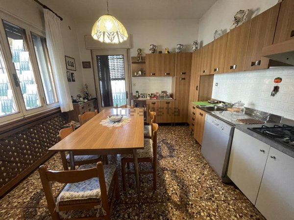casa indipendente in vendita a Conegliano