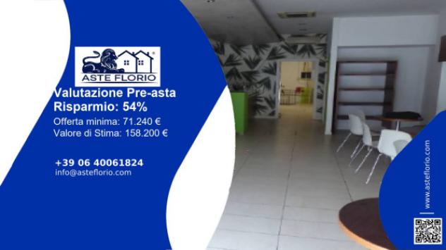 negozio in vendita a Conegliano