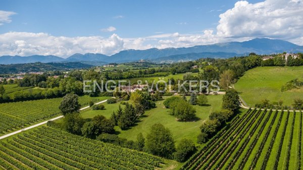 casa indipendente in vendita a Conegliano