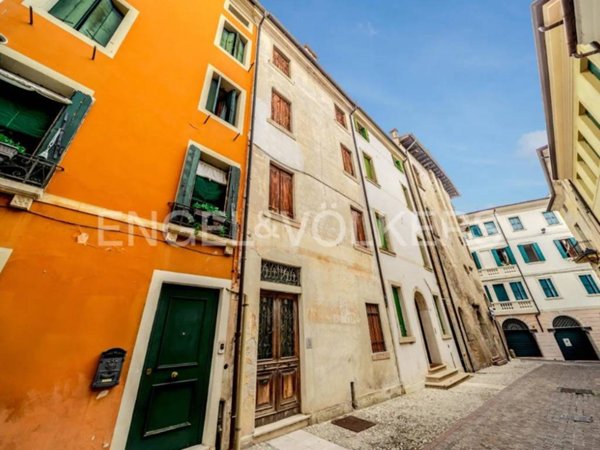 casa indipendente in vendita a Conegliano