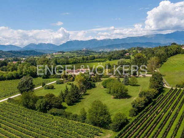 casa indipendente in vendita a Conegliano