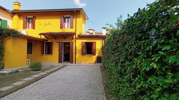 casa indipendente in vendita a Conegliano