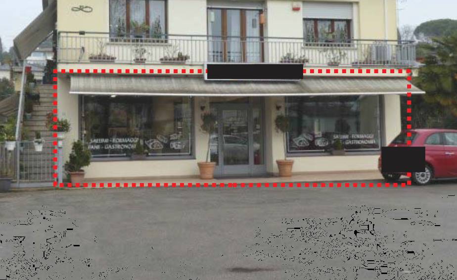 negozio in vendita a Conegliano