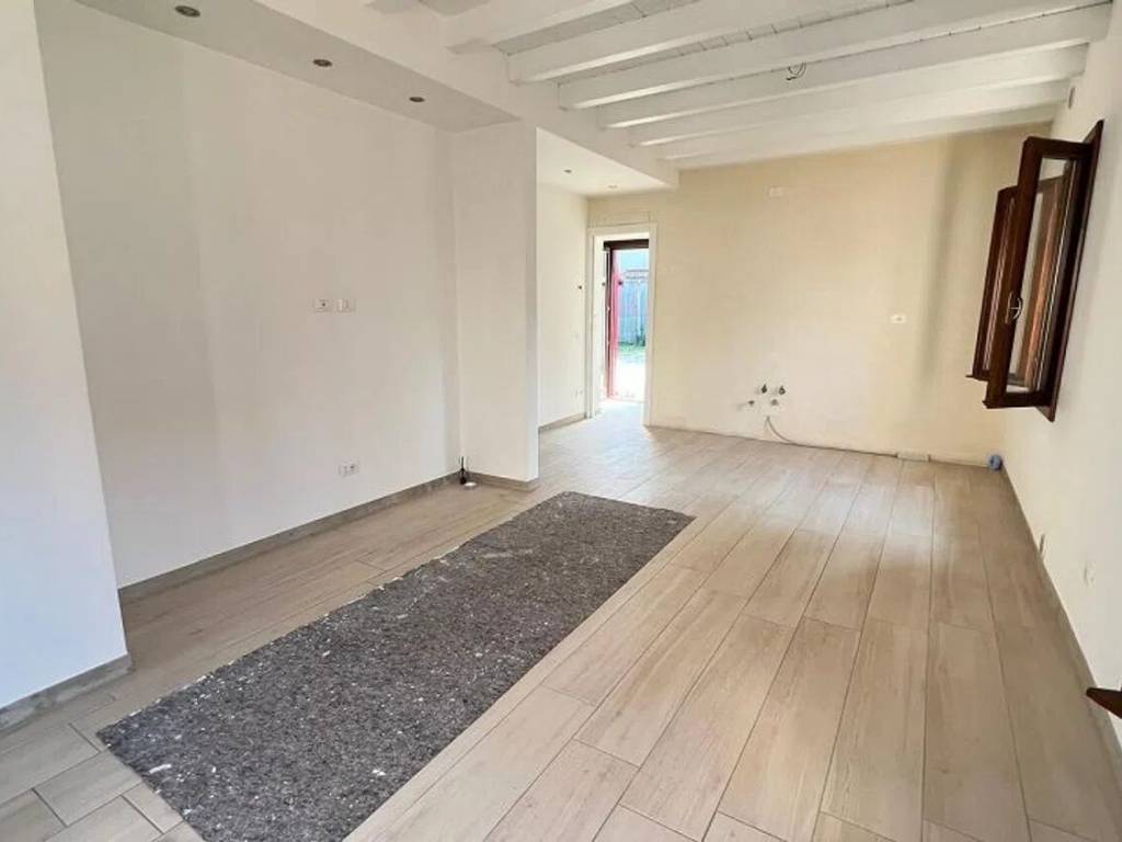 casa indipendente in vendita a Conegliano