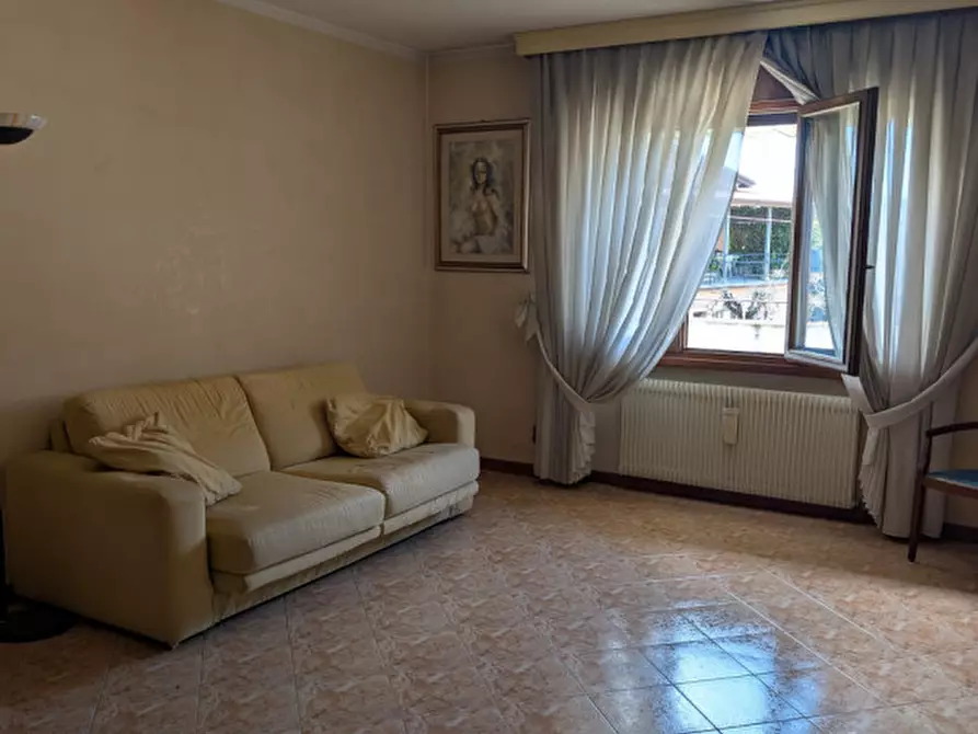 casa indipendente in vendita a Conegliano in zona Parè