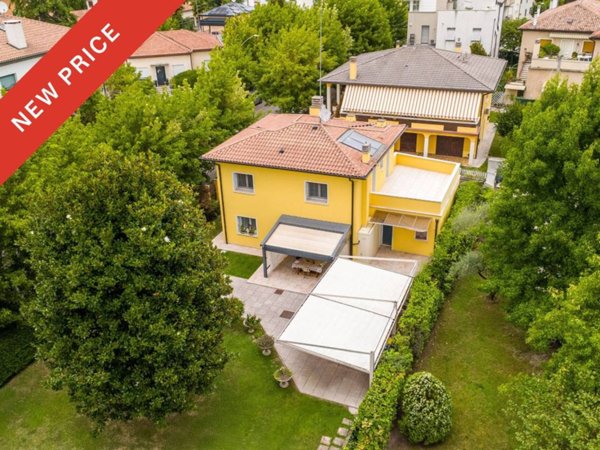casa indipendente in vendita a Conegliano
