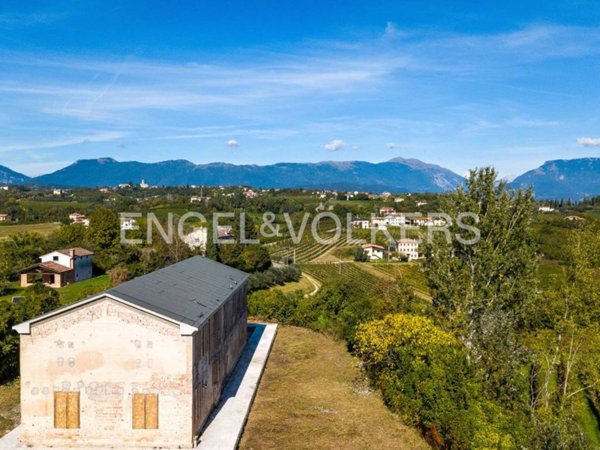 casa indipendente in vendita a Conegliano
