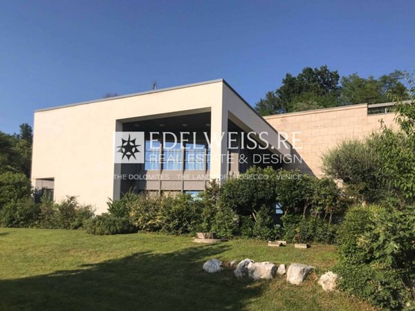 casa indipendente in vendita a Conegliano