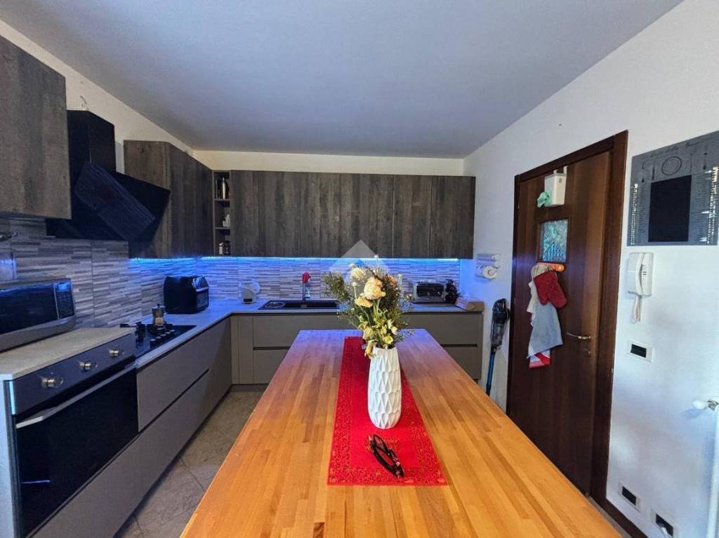 casa indipendente in vendita a Conegliano