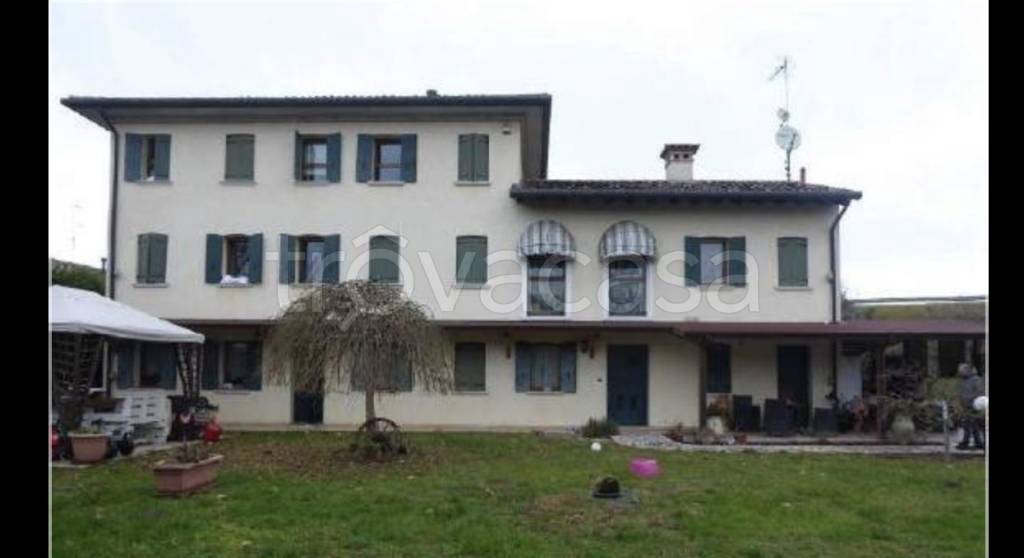 casa indipendente in vendita a Conegliano