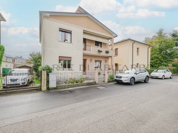 casa indipendente in vendita a Conegliano