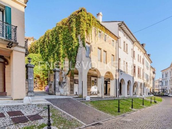 casa indipendente in vendita a Conegliano
