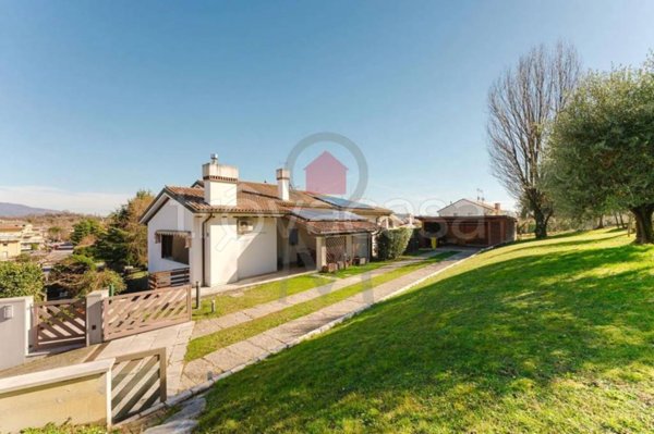 casa indipendente in vendita a Conegliano