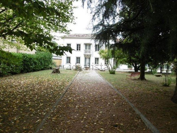 casa indipendente in vendita a Conegliano in zona Scomigo