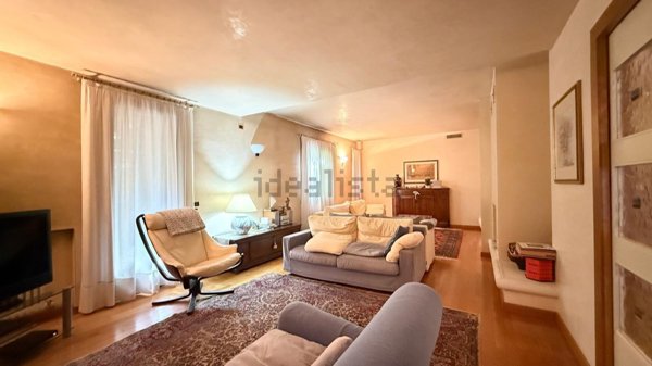 casa indipendente in vendita a Conegliano