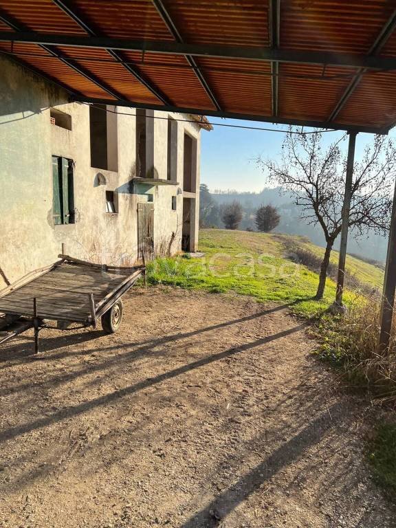 casa indipendente in vendita a Conegliano in zona Collalbrigo