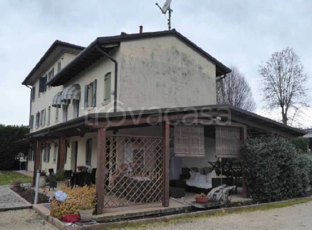 casa indipendente in vendita a Conegliano