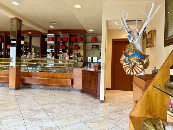 locale commerciale in vendita a Conegliano