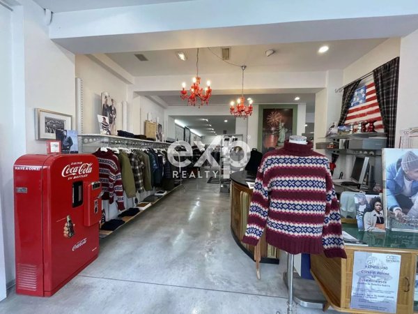 locale di sgombero in vendita a Conegliano