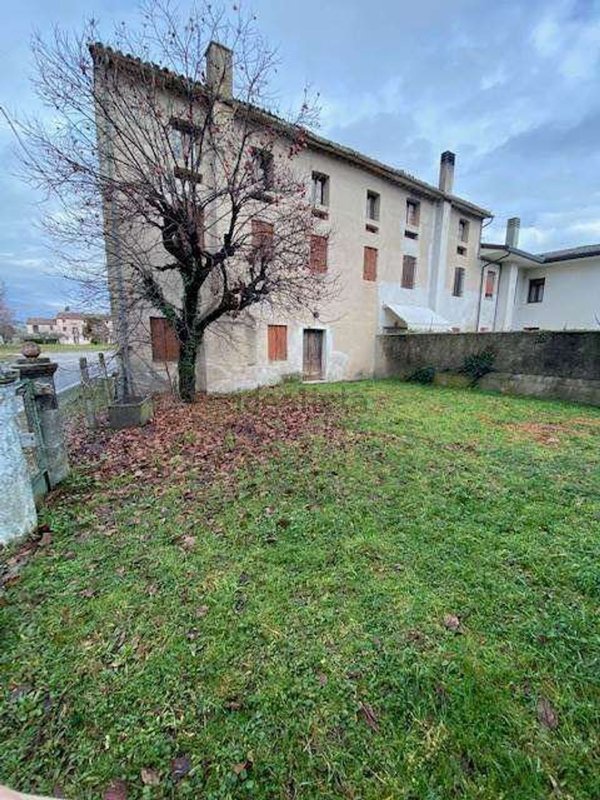 casale in vendita a Conegliano
