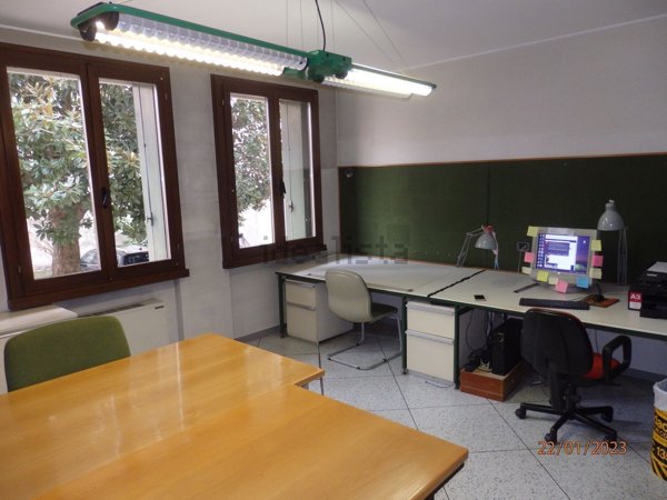 ufficio in vendita a Conegliano
