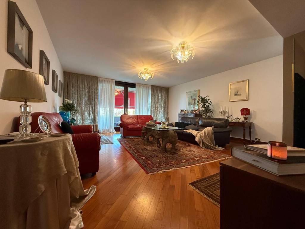 casa indipendente in vendita a Conegliano