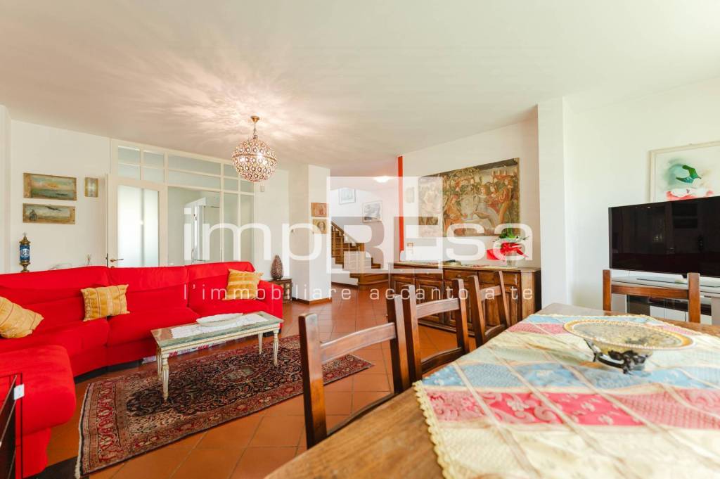 casa indipendente in vendita a Conegliano in zona Campolongo