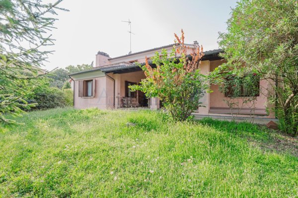 casa indipendente in vendita a Conegliano in zona Parè