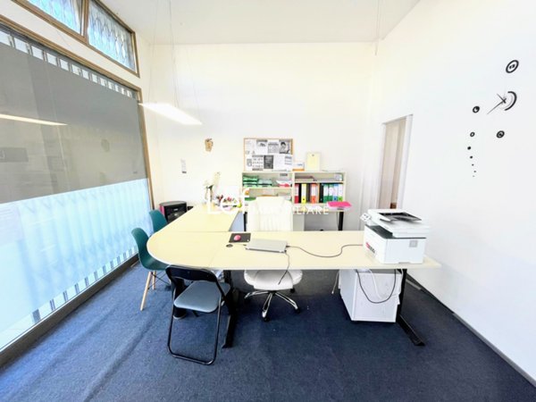 locale commerciale in vendita a Conegliano