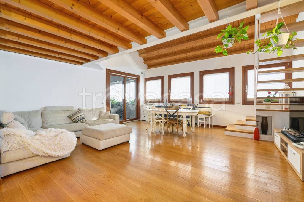 appartamento in vendita a Conegliano