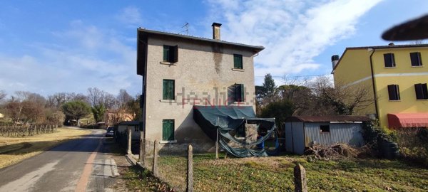 casa indipendente in vendita a Conegliano
