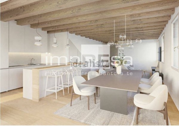 casa indipendente in vendita a Conegliano