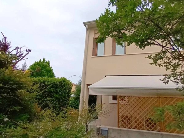 casa indipendente in vendita a Conegliano