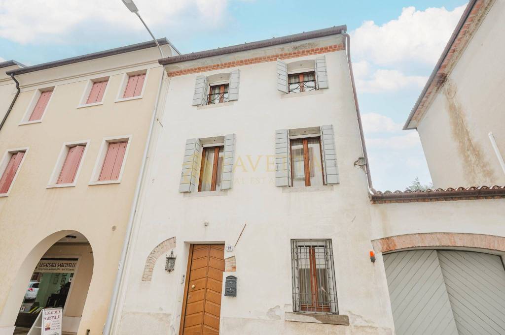 casa indipendente in vendita a Conegliano