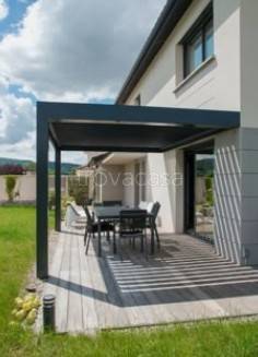 casa indipendente in vendita a Conegliano in zona Campolongo