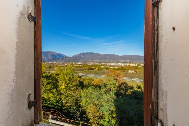 casa indipendente in vendita a Conegliano in zona Scomigo