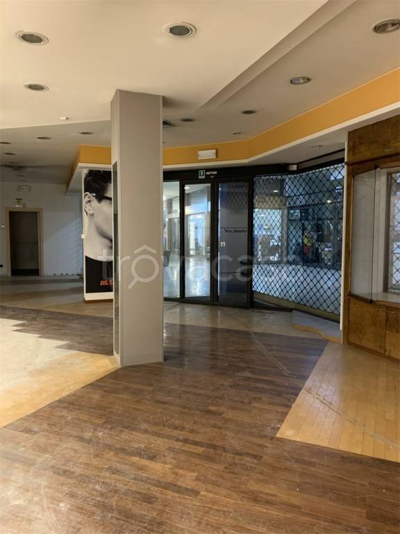 negozio in vendita a Conegliano