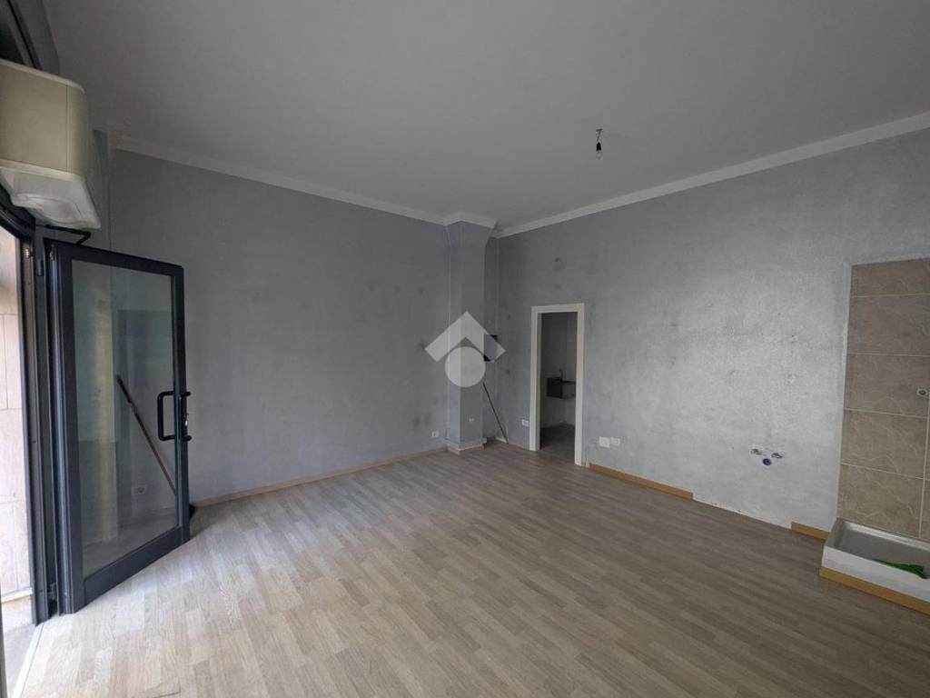 negozio in vendita a Conegliano