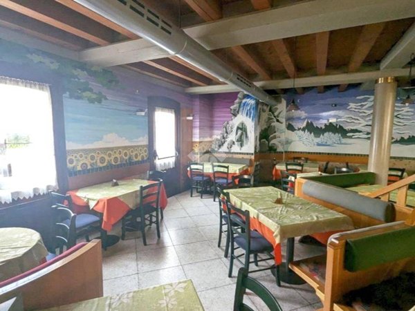 negozio in vendita a Conegliano