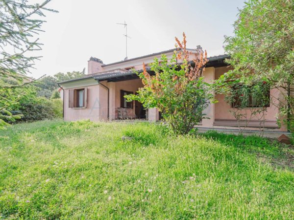 casa indipendente in vendita a Conegliano