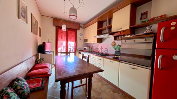 appartamento in vendita a Conegliano in zona Parè