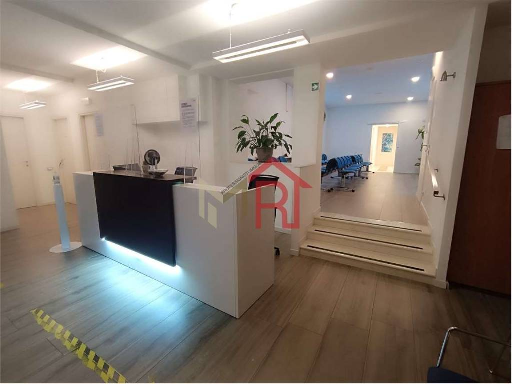 negozio in vendita a Conegliano