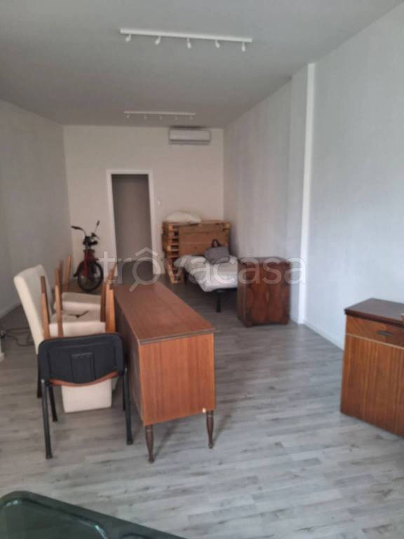 negozio in vendita a Conegliano