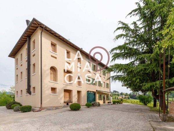 casa indipendente in vendita a Conegliano