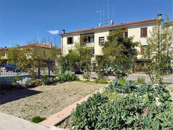 casa indipendente in vendita a Conegliano
