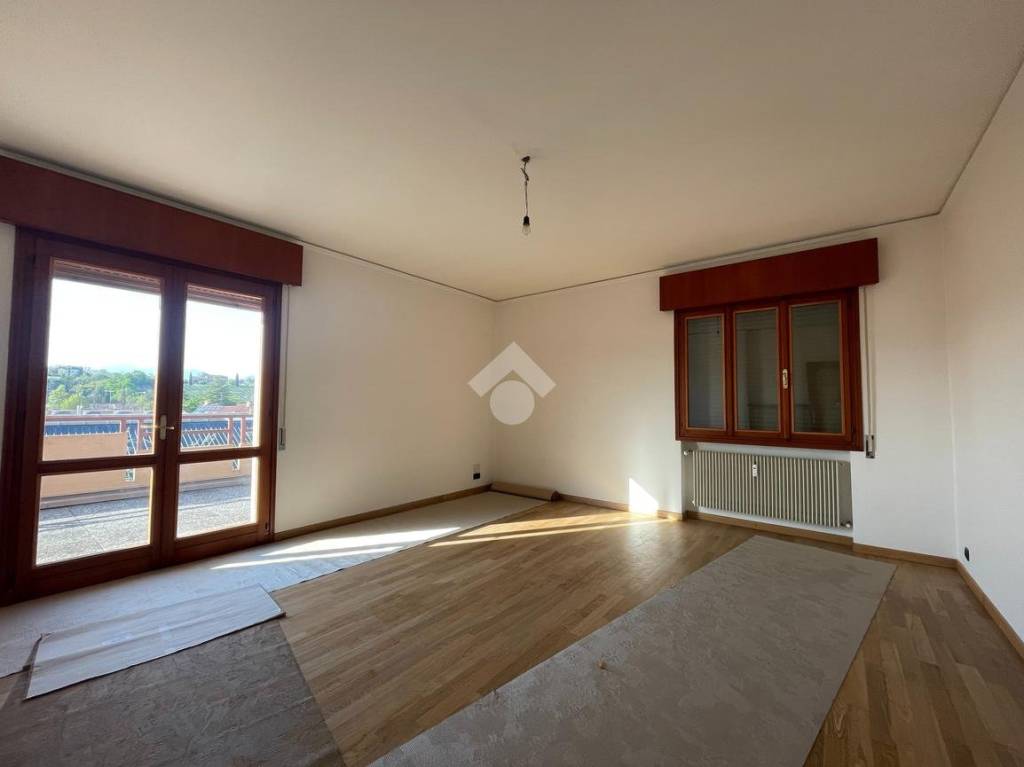 appartamento in vendita a Conegliano in zona Parè