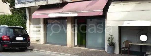 negozio in vendita a Conegliano